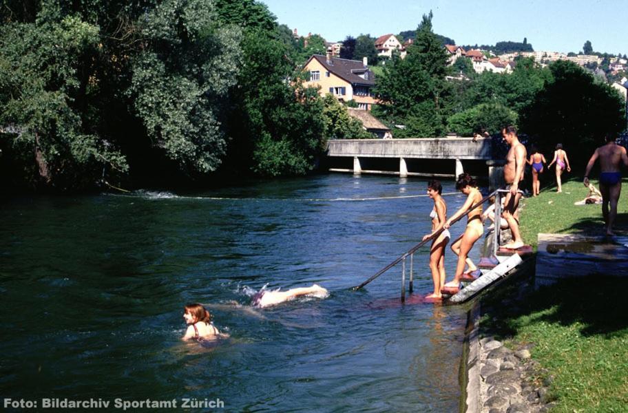 Budget Youth Hostel Oberengstringen ภายนอก รูปภาพ