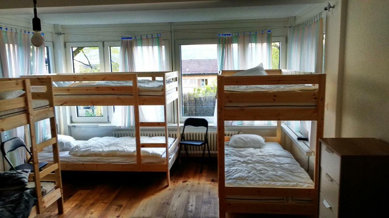 Budget Youth Hostel Oberengstringen ภายนอก รูปภาพ