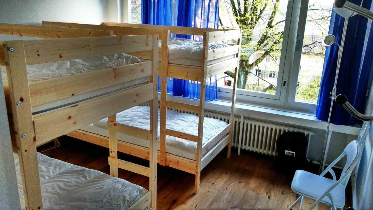 Budget Youth Hostel Oberengstringen ภายนอก รูปภาพ